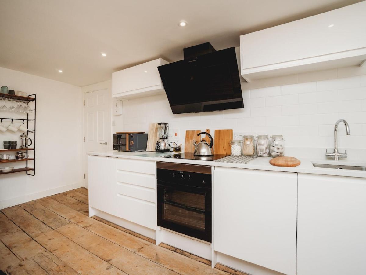 Pass The Keys Stylish 2 Bed Eco Flat In The Heart Of Bath Lejlighed Eksteriør billede