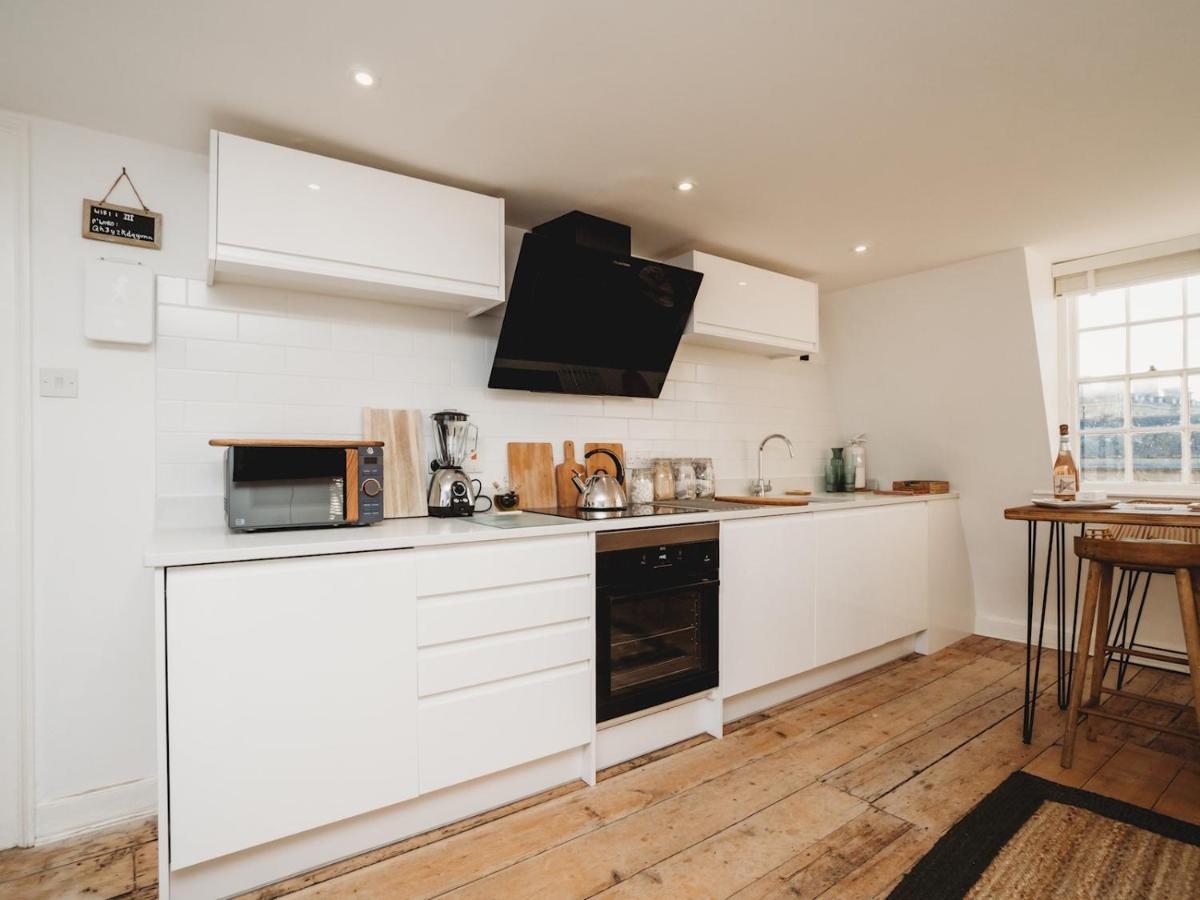Pass The Keys Stylish 2 Bed Eco Flat In The Heart Of Bath Lejlighed Eksteriør billede